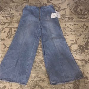 NWT F21 high rise flare cropped pant size 27